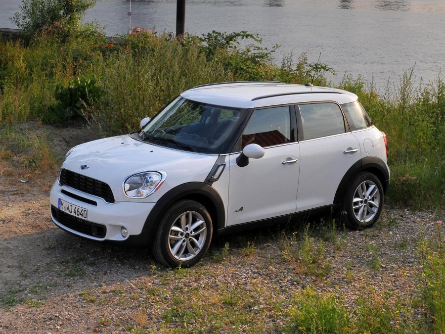  Mini Cooper Countryman S All4 2010 года  (фото 6 из 67)